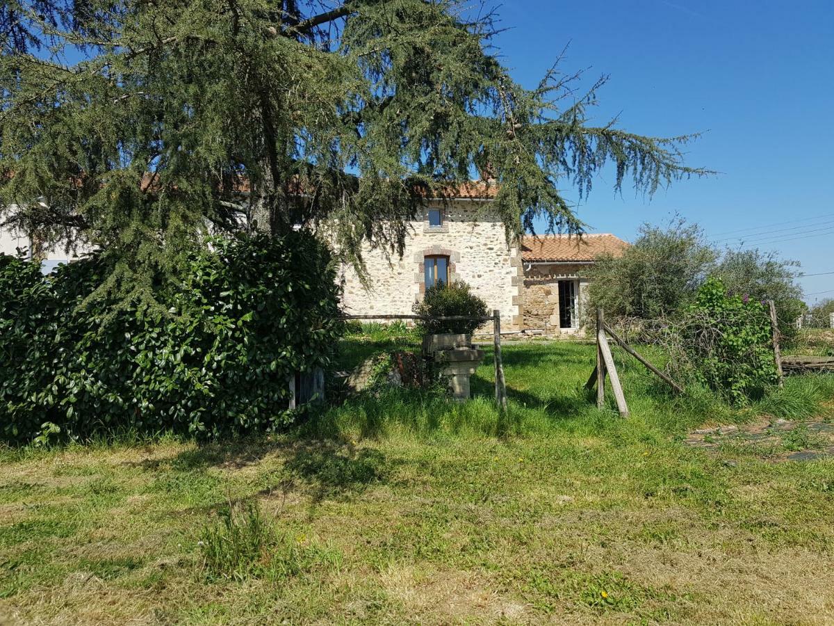 Le Beugnon Villa La Pommeraie-sur-Sèvre Exteriör bild